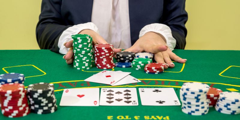 Ưu đãi các thế bài Baccarat